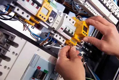 Instalaciones Industriales y Domiciliarias